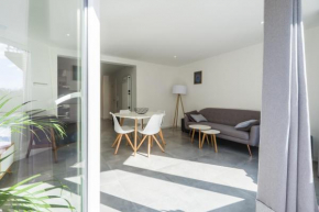 Luxury apartment with free parking